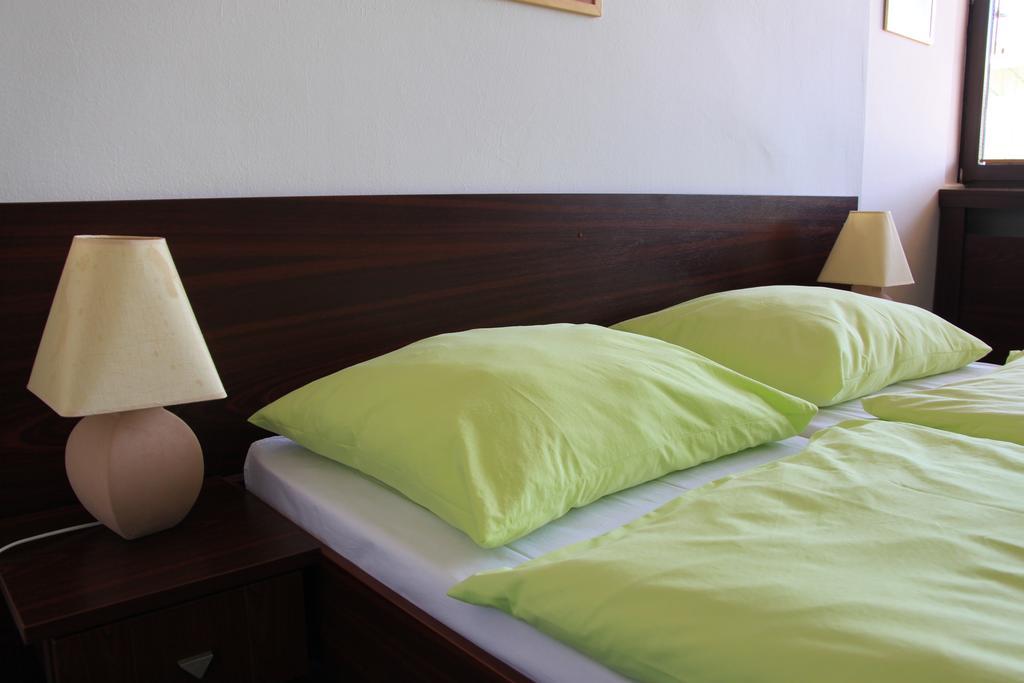 Hotel Bothe Považská Bystrica Δωμάτιο φωτογραφία