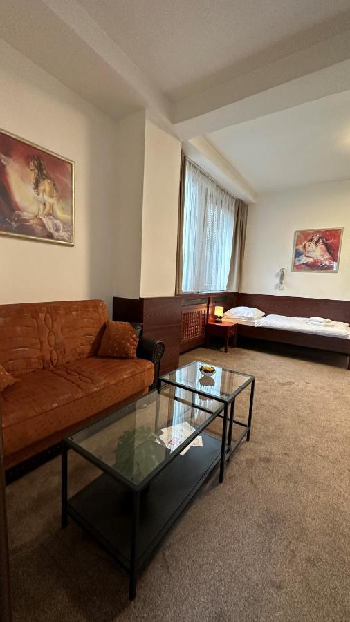 Hotel Bothe Považská Bystrica Εξωτερικό φωτογραφία