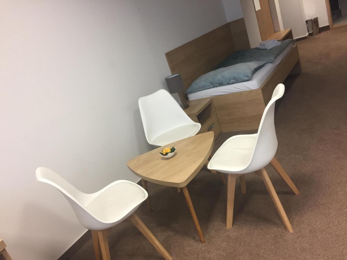 Hotel Bothe Považská Bystrica Εξωτερικό φωτογραφία